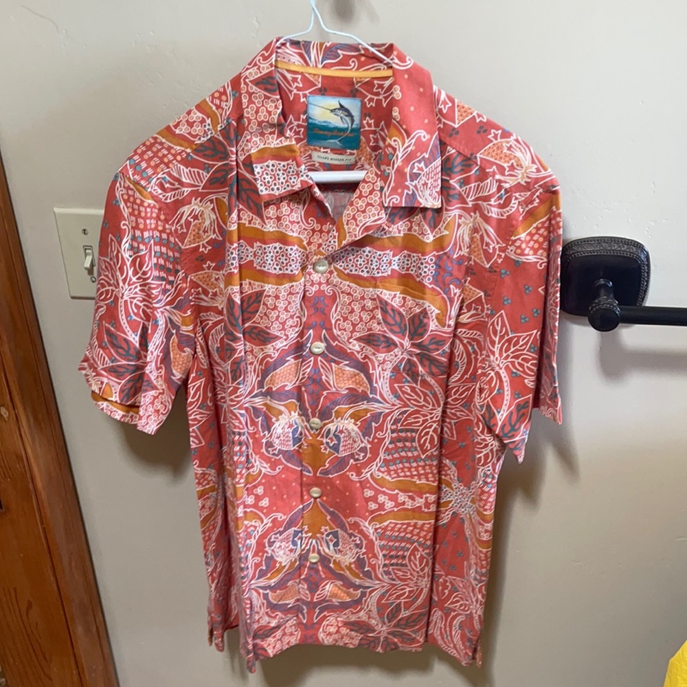 Rare NEVER WORN 2015 Tommy Bahama Island Modern Fit Collard Shirt